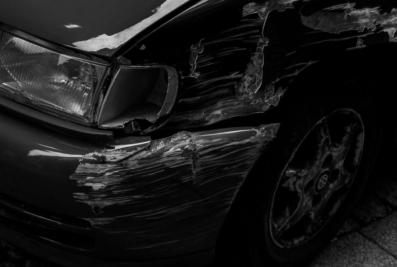 Damaged and wrecked car in Calgary bought for cash and towed free