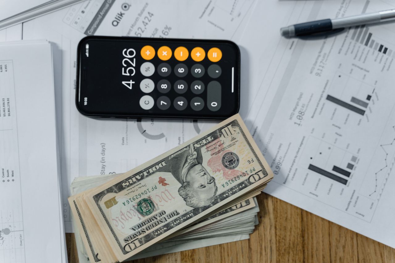 Calculating an upfront Calgary towing quote